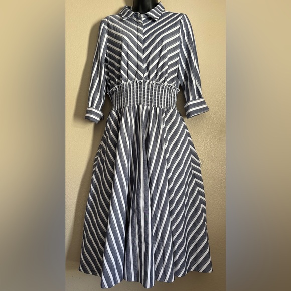 Eliza J Black and White Fit and Flare Dress with Pleated Skirt Size 12 - Picture 2 of 8